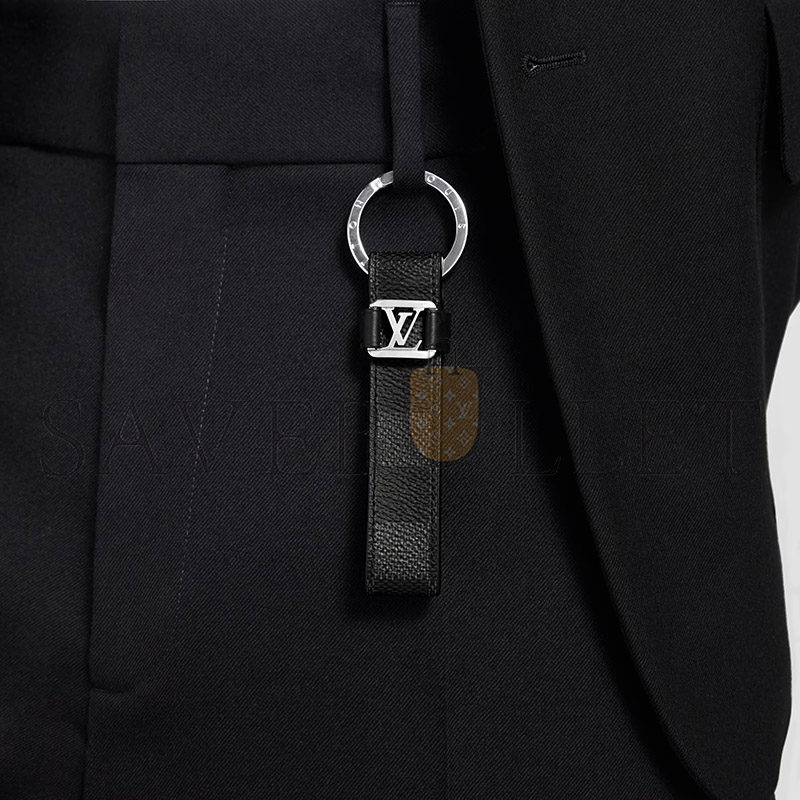 LOUIS VUITTON LV DRAGONNE KEY HOLDER M62706